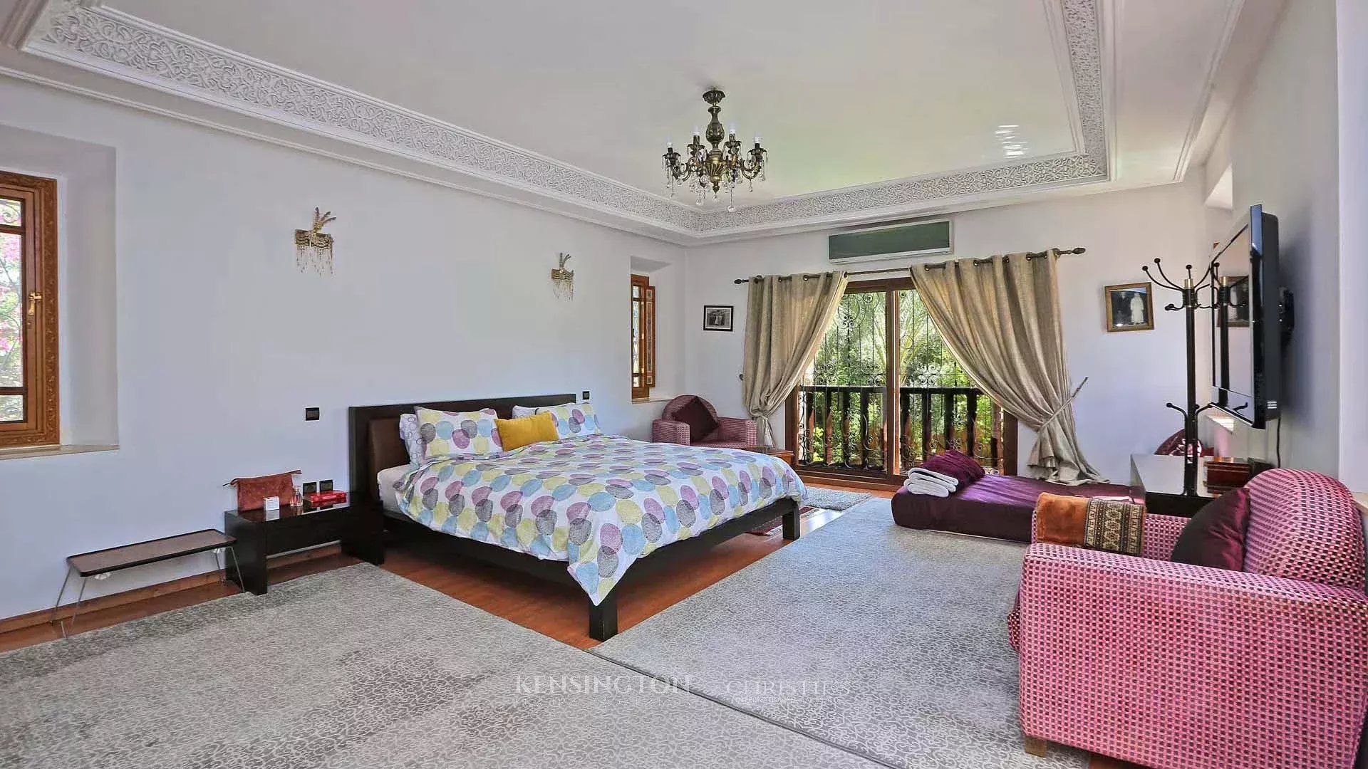 5 Bedroom Villa/Townhouse's Image 19