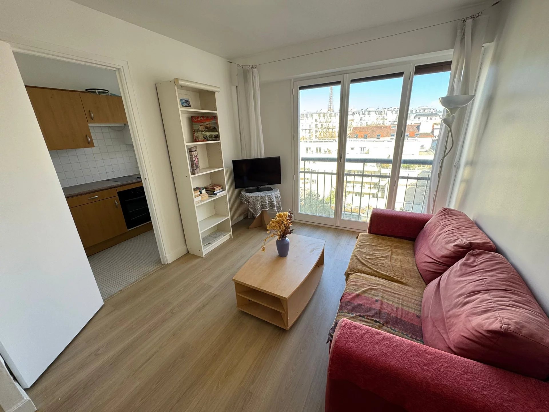 APPART PRET A HABITER 37 m² – Vue Tour Eiffel – Paris 15ᵉ - étage élevé - Photo 3