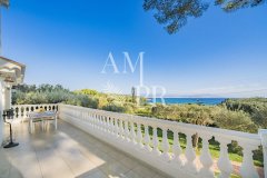 Luxury Villa in Cap d'Antibes near La Garoupe Beach | Family Estate — photo 5 of 7