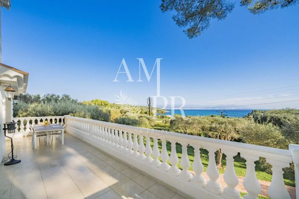 Luxury Villa in Cap d'Antibes near La Garoupe Beach | Family Estate — photo 5