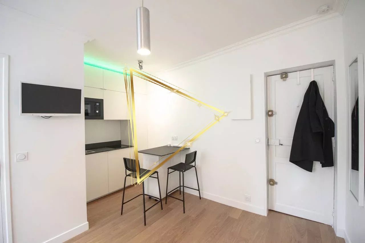 Studio refait à neuf au pied de Montmartre !