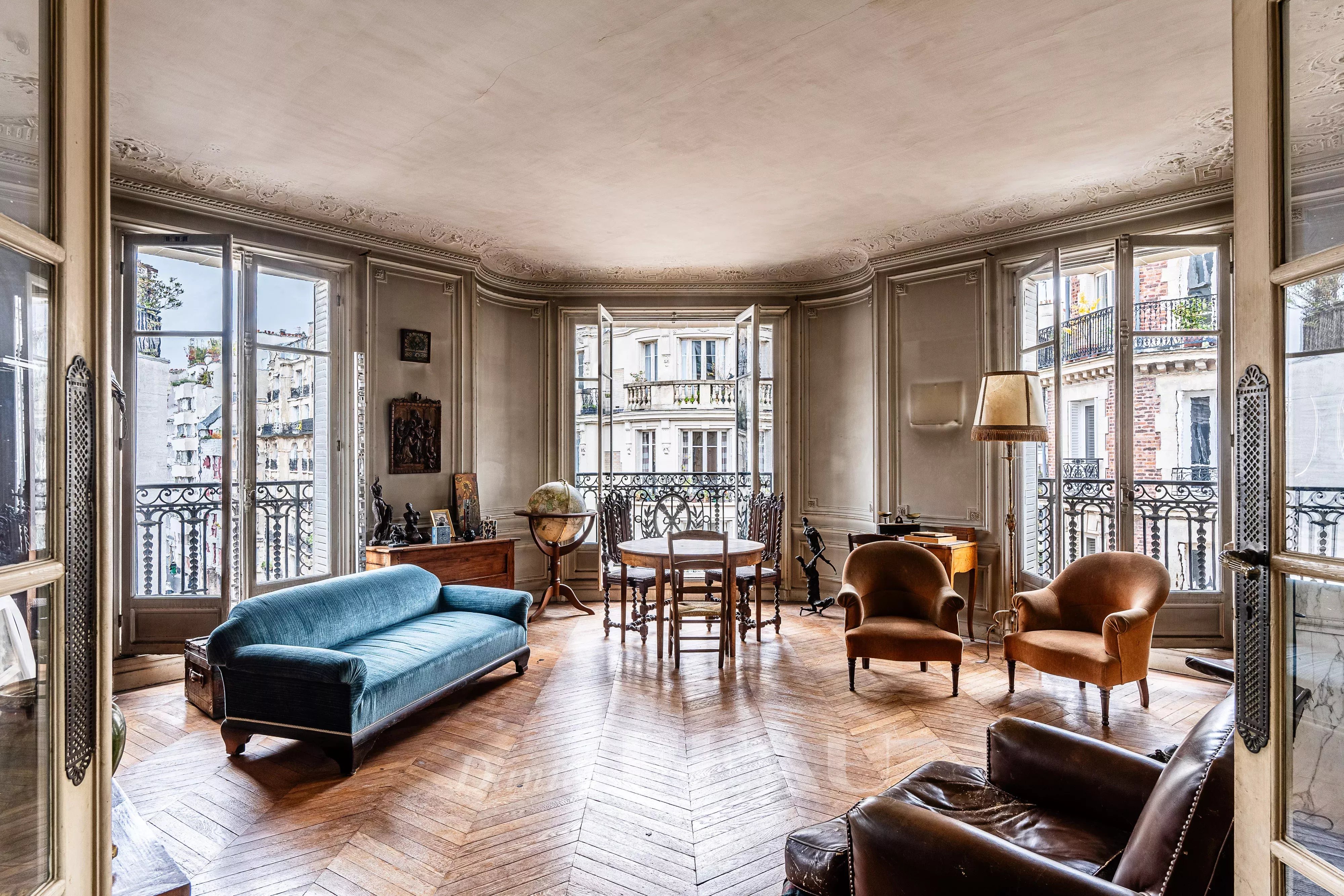 Sale Apartment Paris 5th