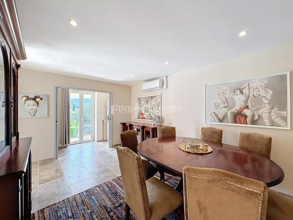 For sale Villa in Grasse with 3 apartments — photo 4