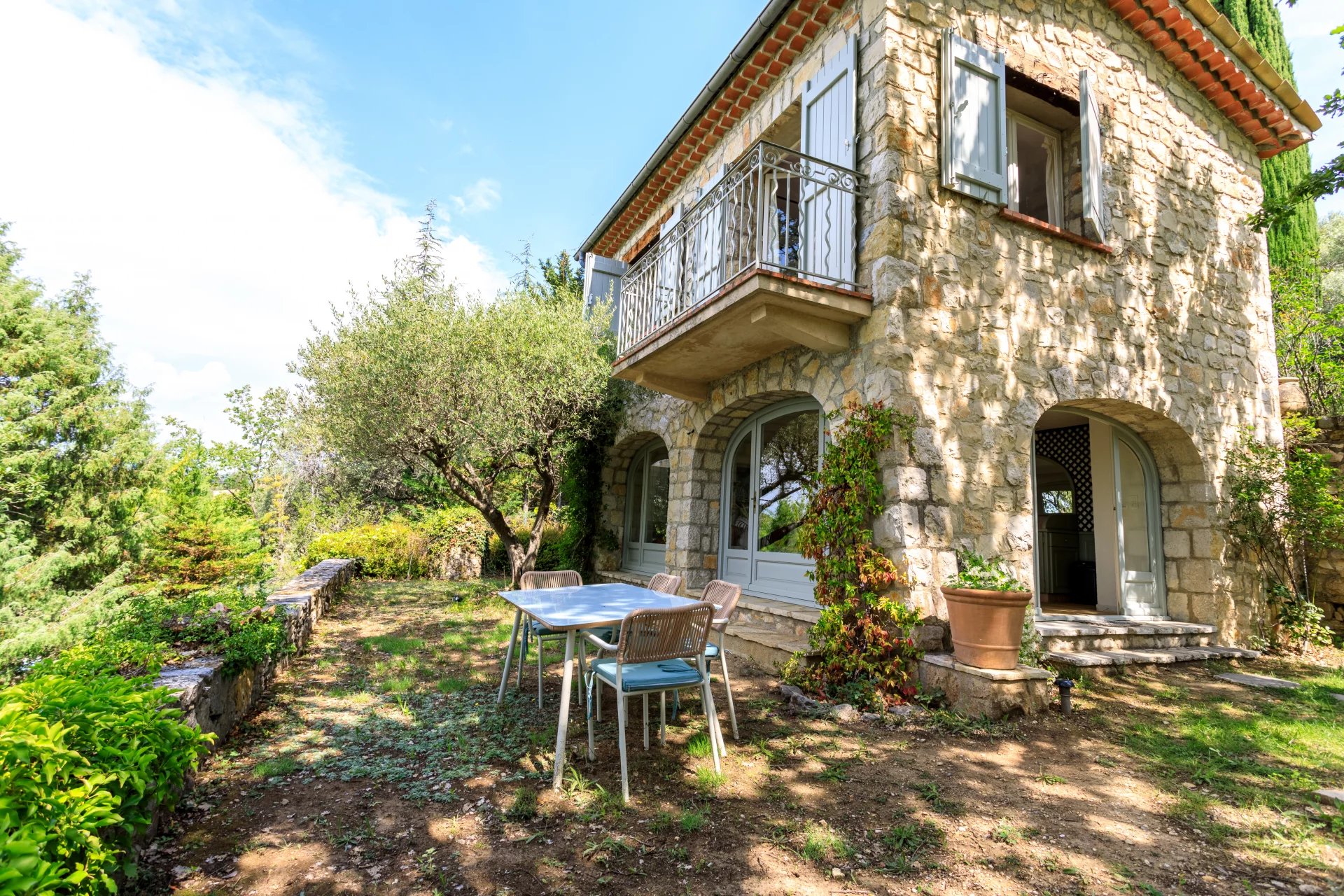 Superb property with panoramic view - Montauroux