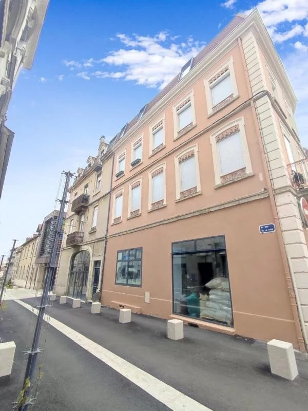 GRAND STUDIO - RUE DE LA REPUBLIQUE