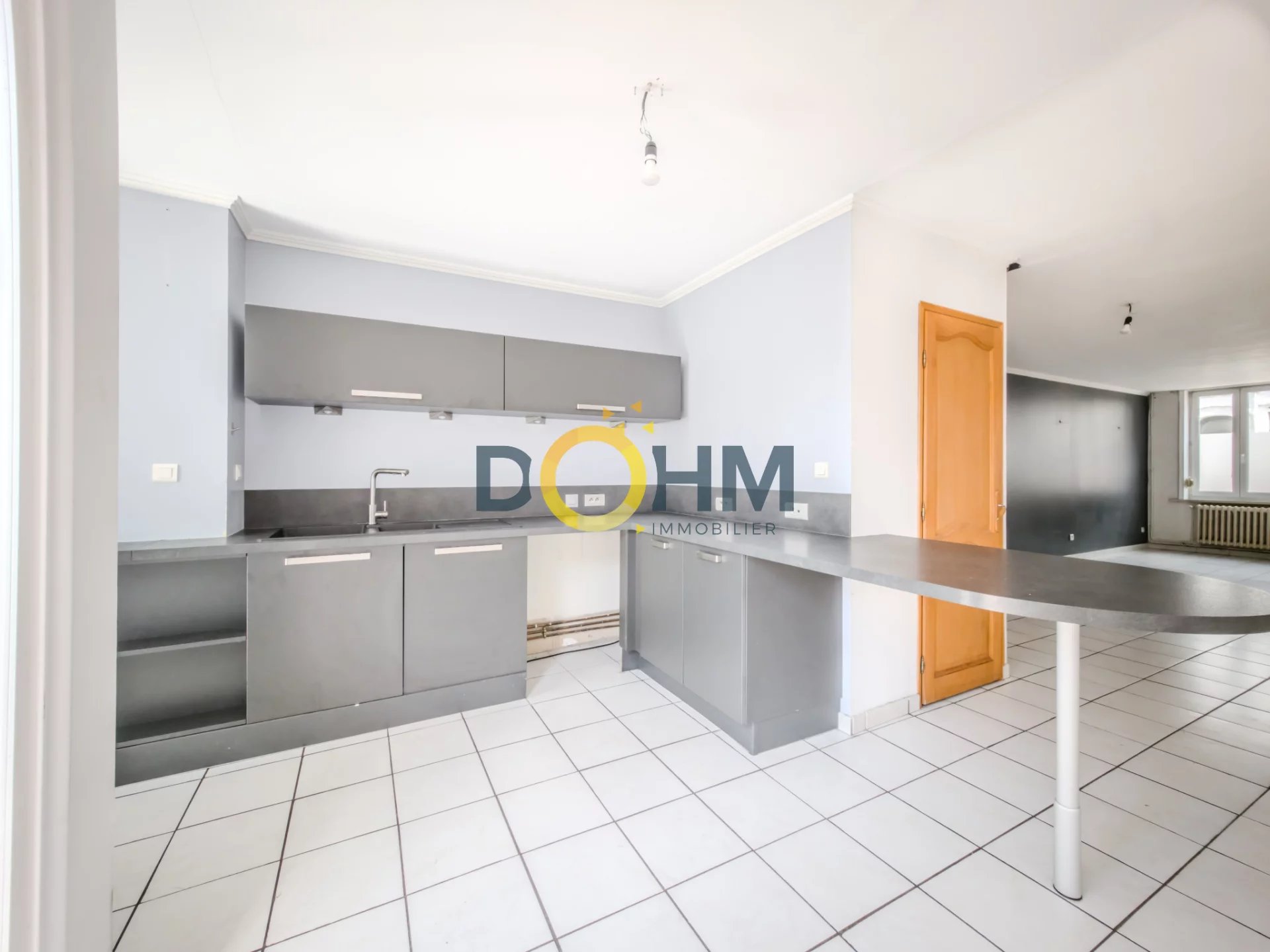 Maison de ville 140 m2 avec jardin   Quartier paisible