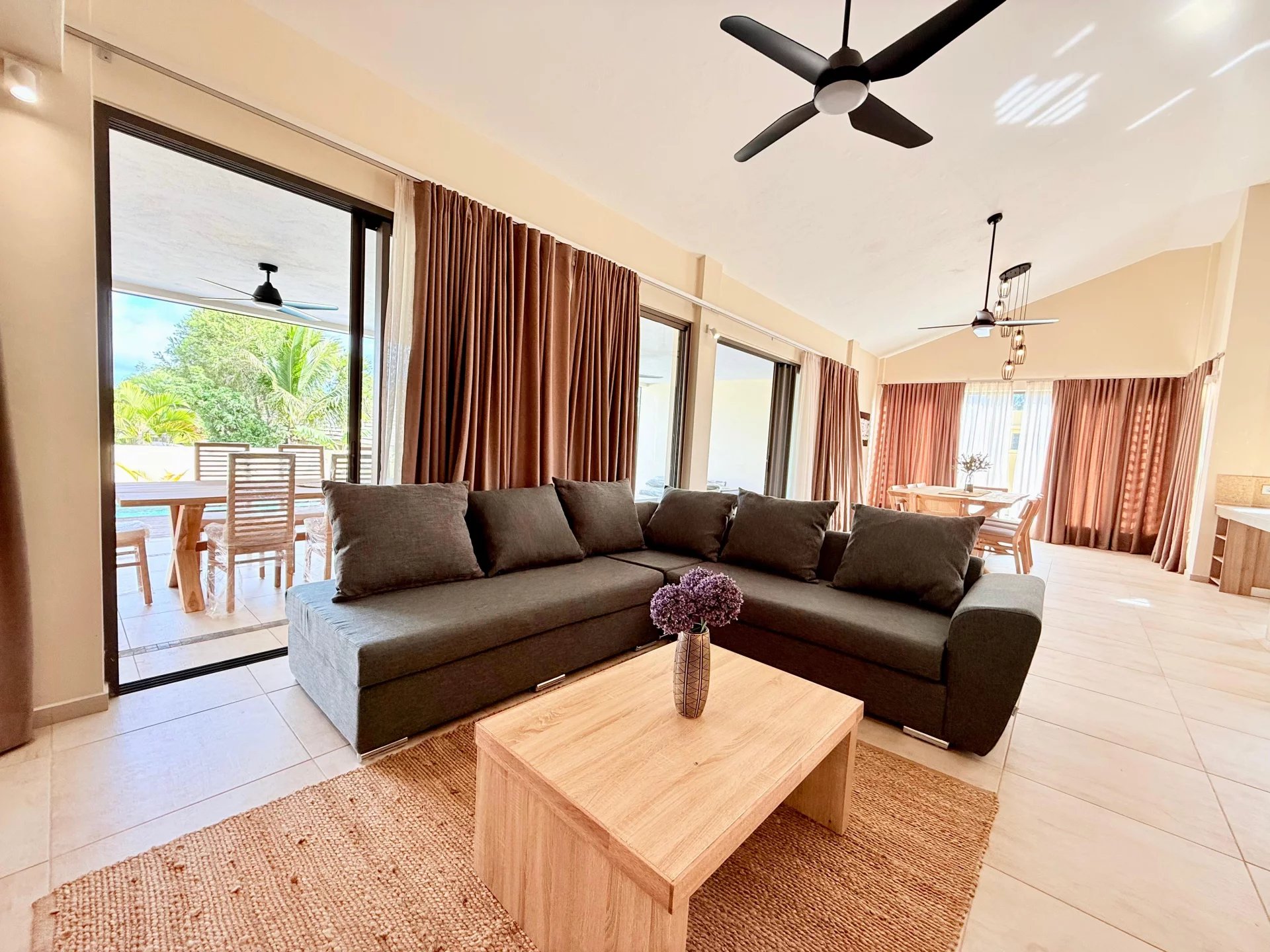 Villa Tamarin  -  ref 86145564 (picture 2)