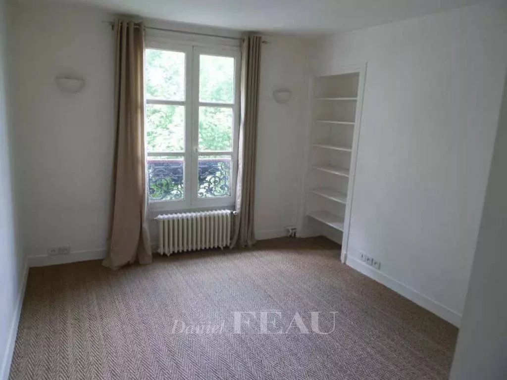 Location Appartement Paris 7ème