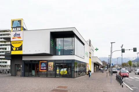 Negozio---Locale-commerciale-in-vendita---Bolzano-2