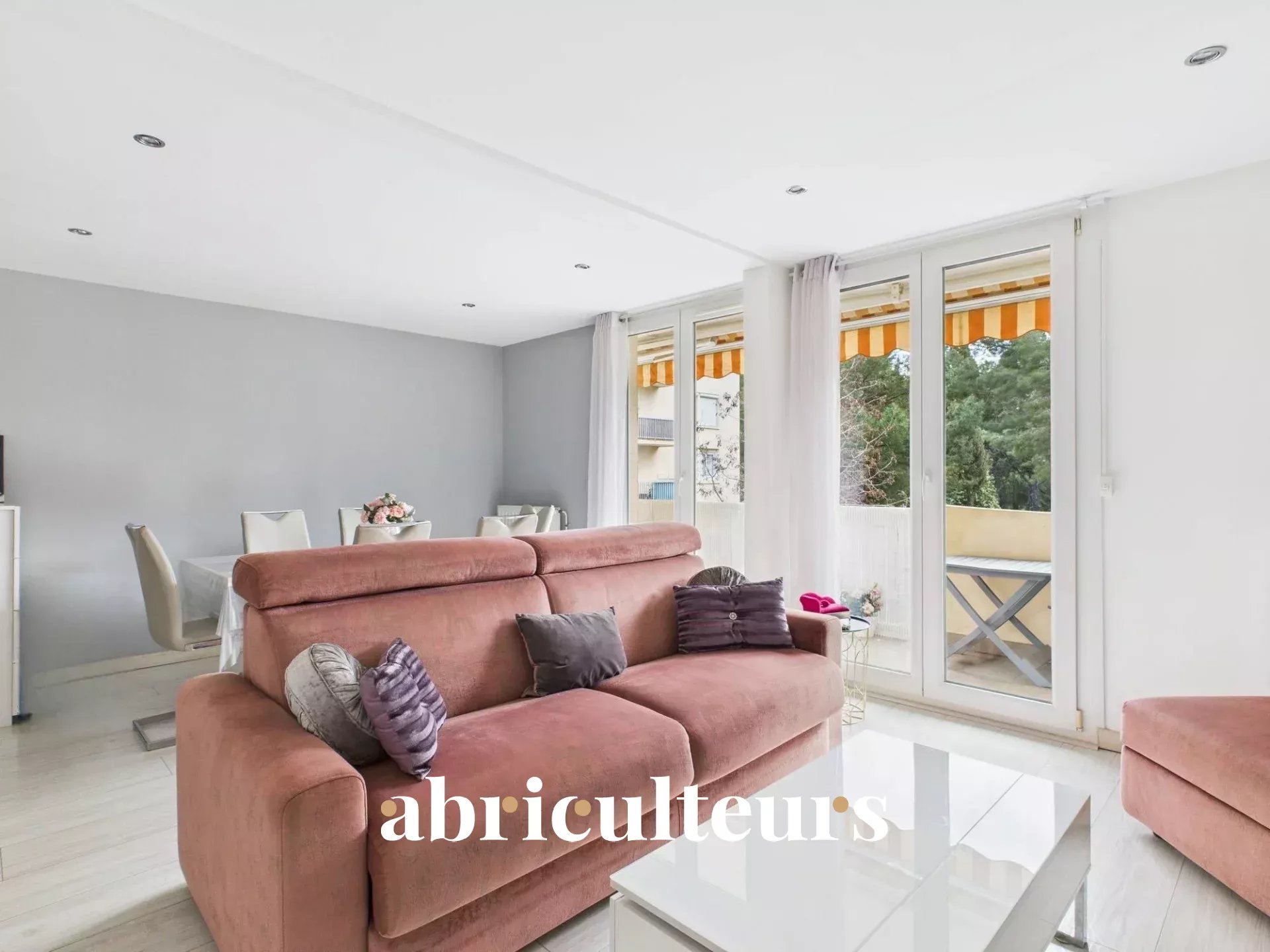 Agence immobilière de LES ABRICULTEURS