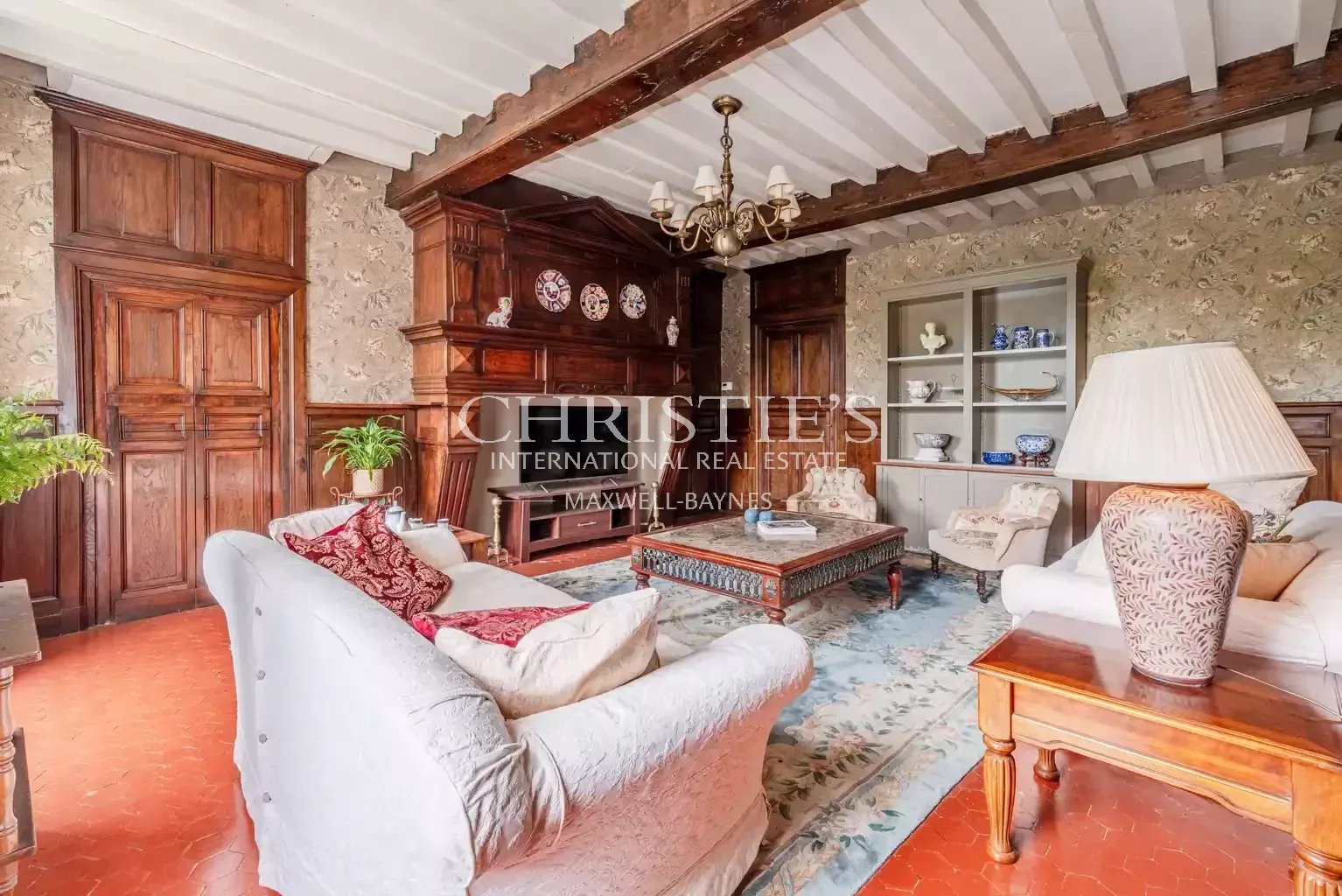 7 Bedroom Villa/Townhouse's Image 5