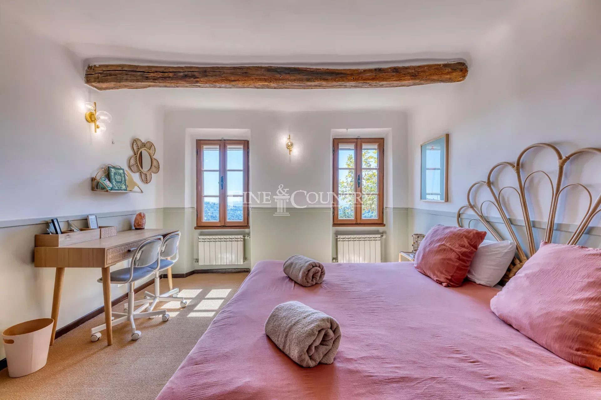 Photo of For sale property in Grasse with sea view