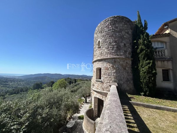 Luxury Villa Grasse: Grand Family Estate with Panoramic Sea Views — photo 1