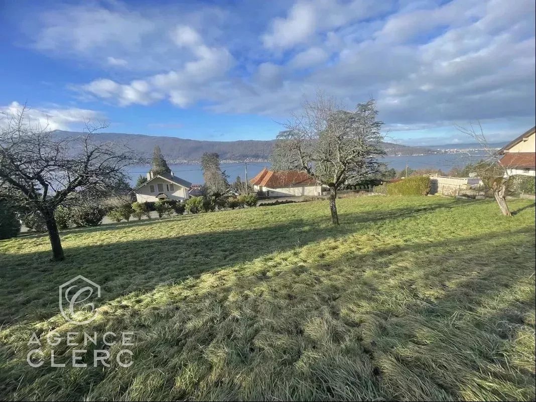 Veyrier du lac, buildable plot with superb lake view