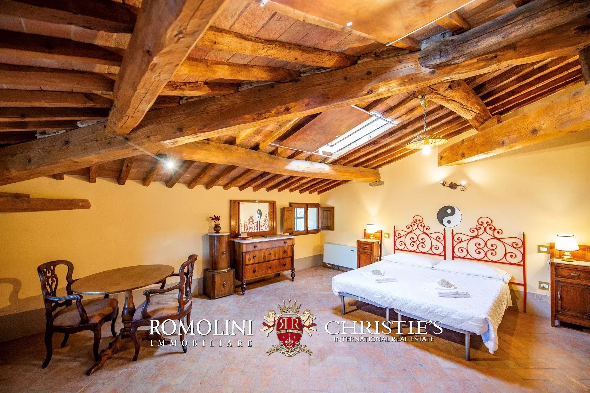 22 Bedroom Villa/Townhouse's Image 39