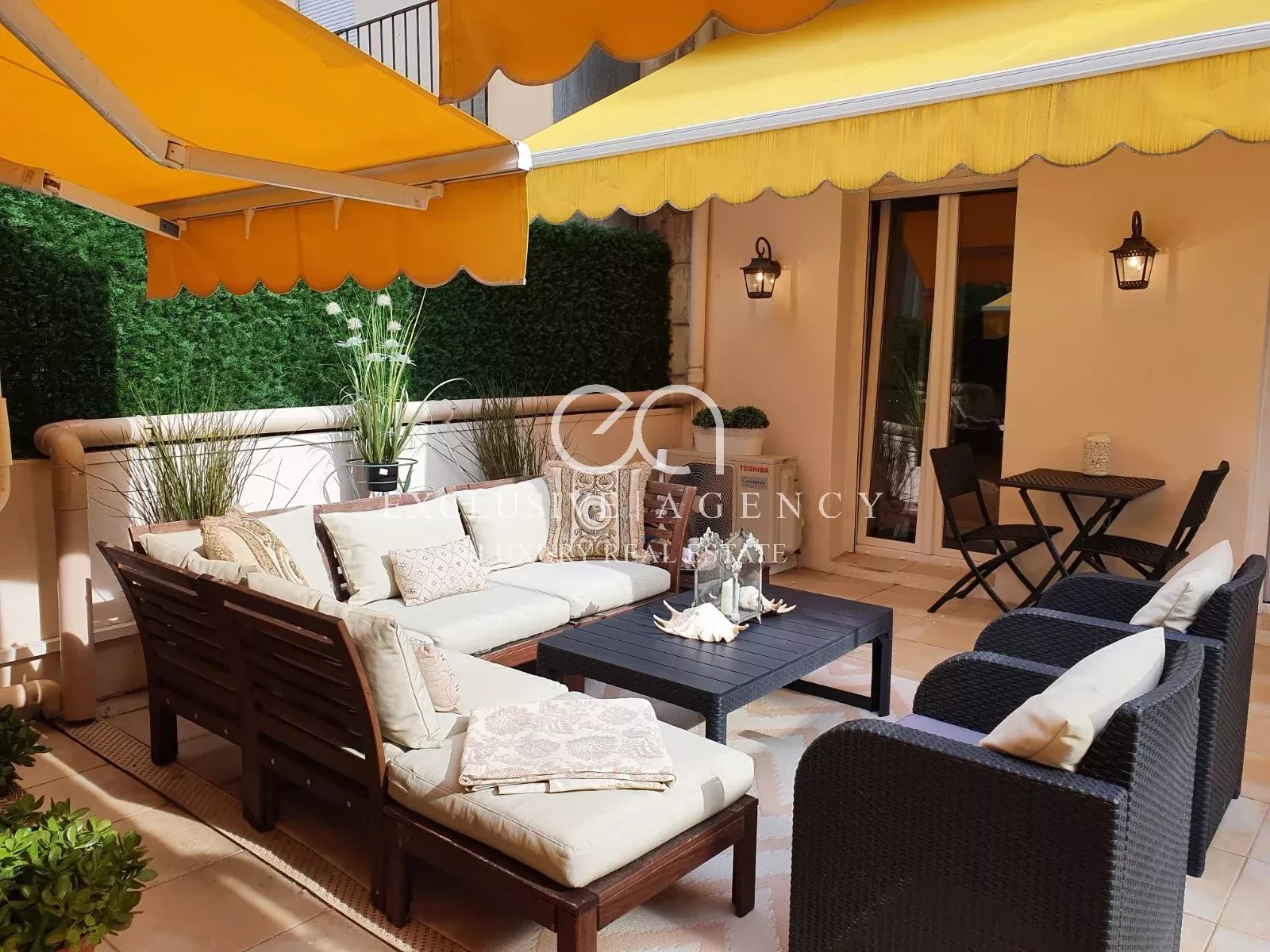 CANNES CENTRE 2 PIECES 34M²TERRASSE 26M²