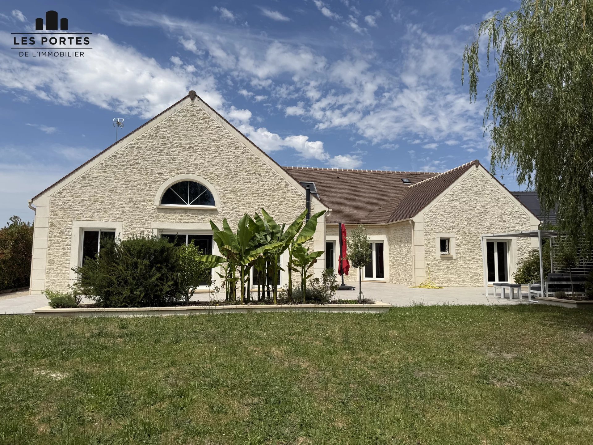 Agence immobilière de 