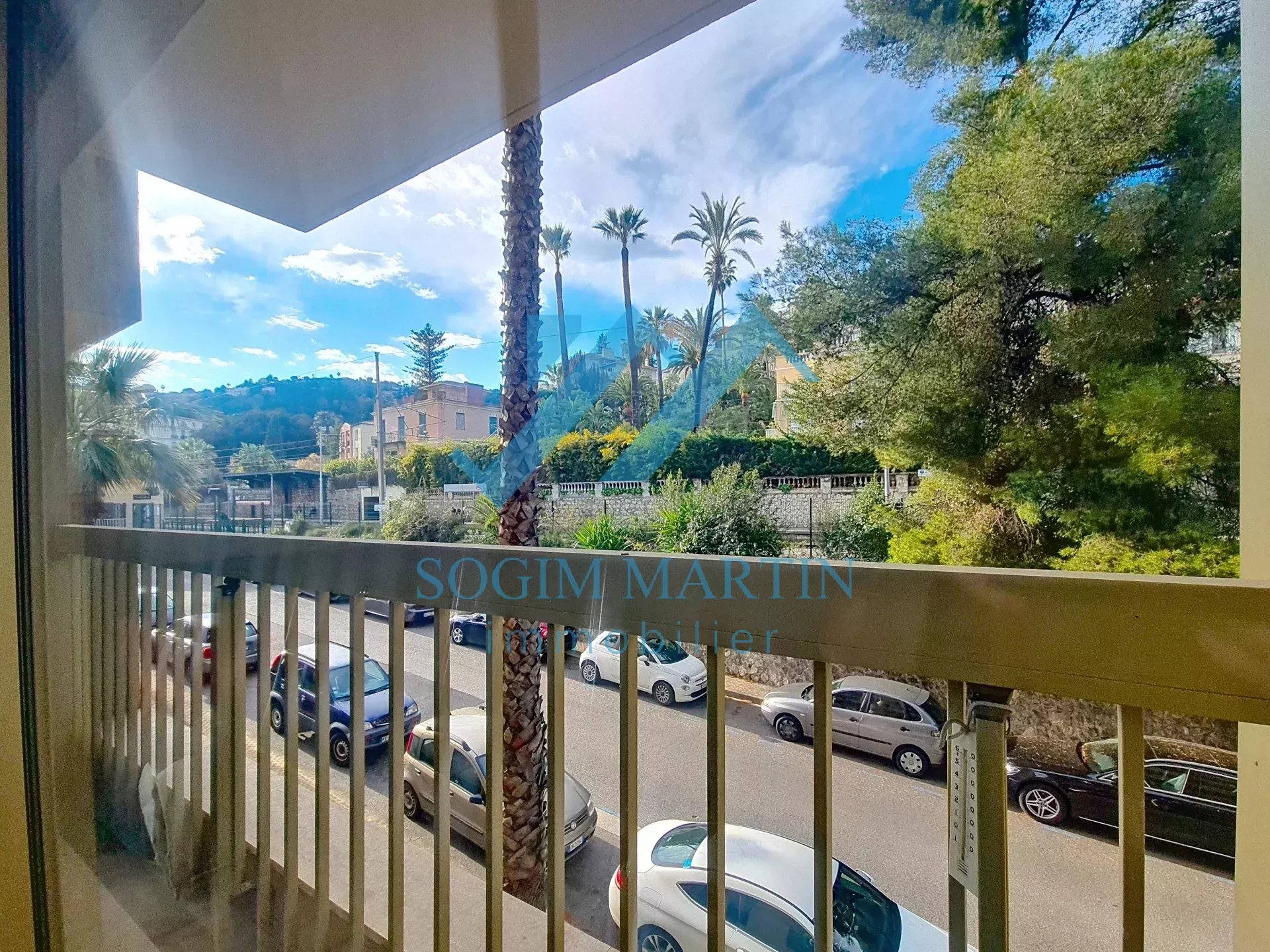 Studio Résidence avec piscine MENTON Garavan