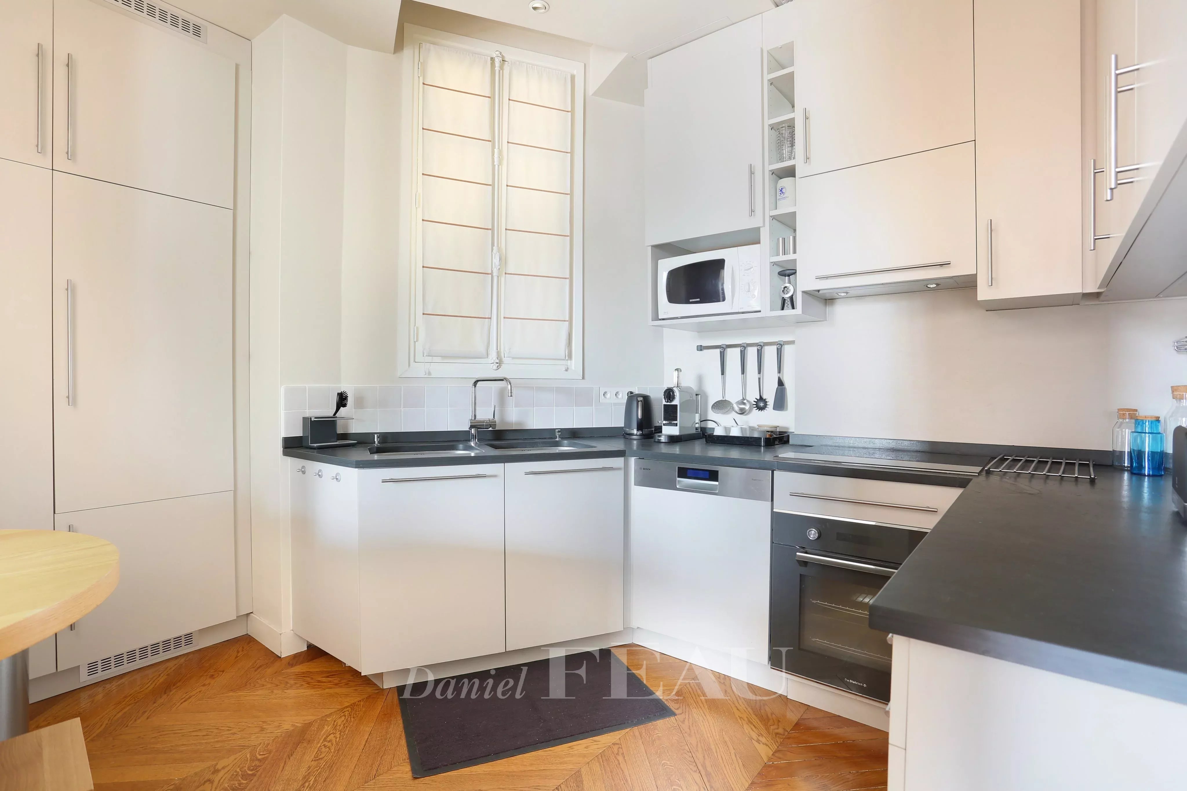 Rental Apartment Paris 16th