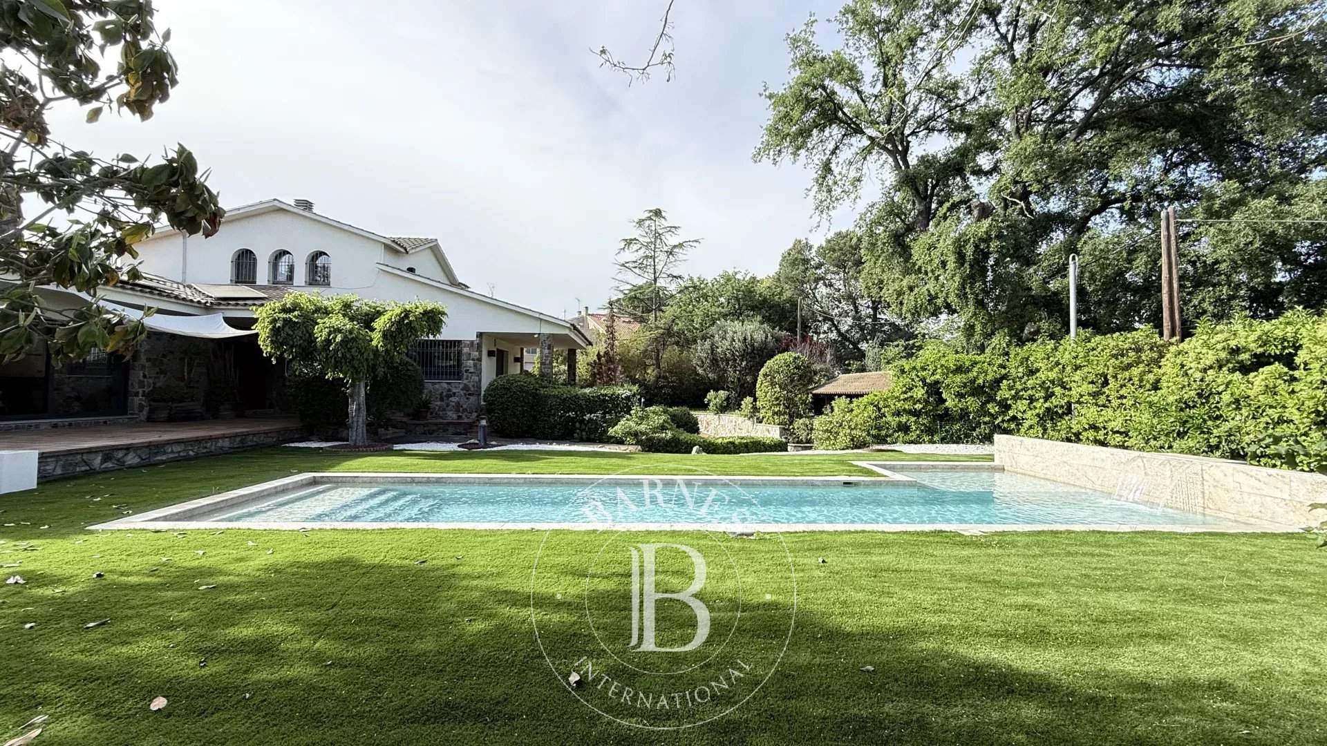 Ev Sant Cugat del Vallés - picture 4