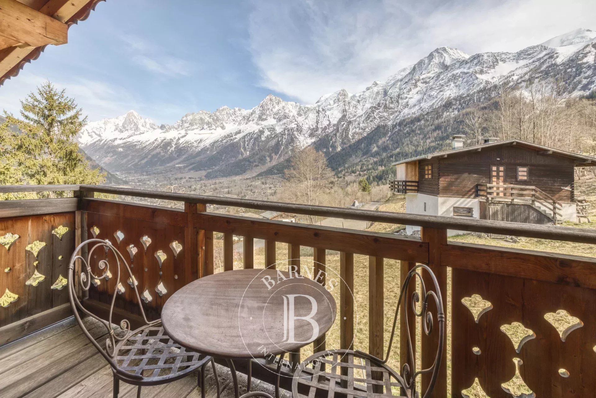 Chalet Les Houches  -  ref 85784276 (picture 2)