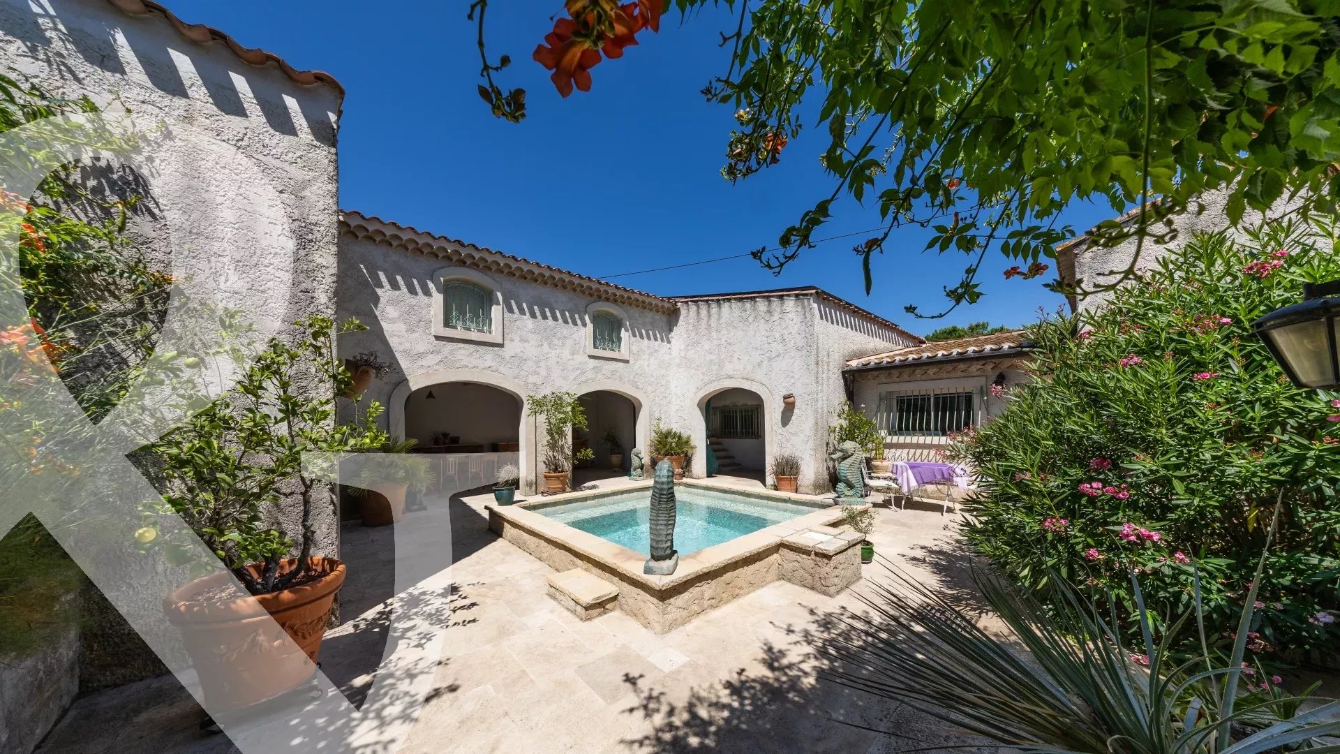 PROPRIETE DE CHARME EN CAMPAGNE