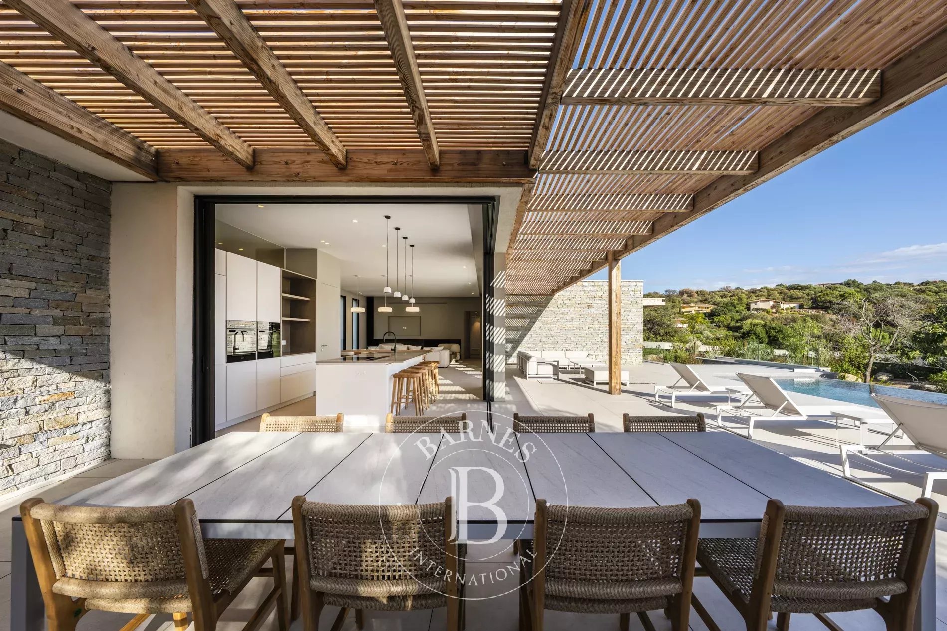Villa Sainte-Lucie-de-Porto-Vecchio  -  ref 86192388 (picture 2)
