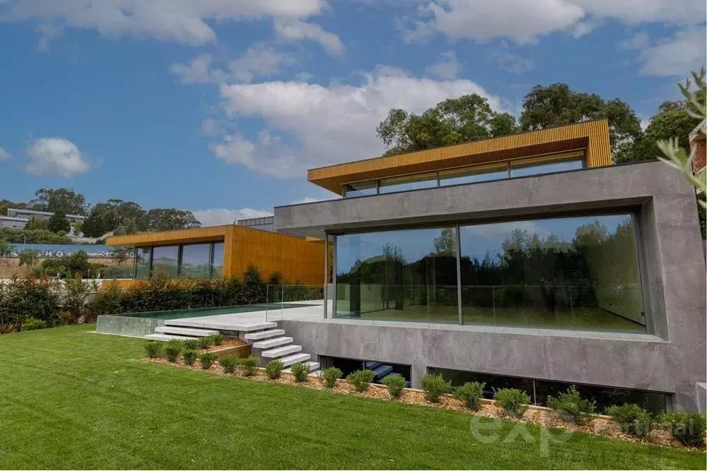 New detached house in an exclusive condominium of 4 luxurious units. 85506671 image 2
