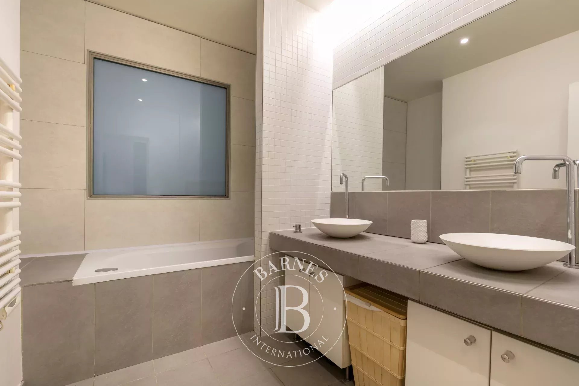 Daire Paris 8ème - picture 9