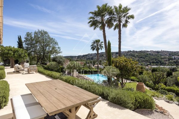 Vence – Elegant Provençal villa — photo 4