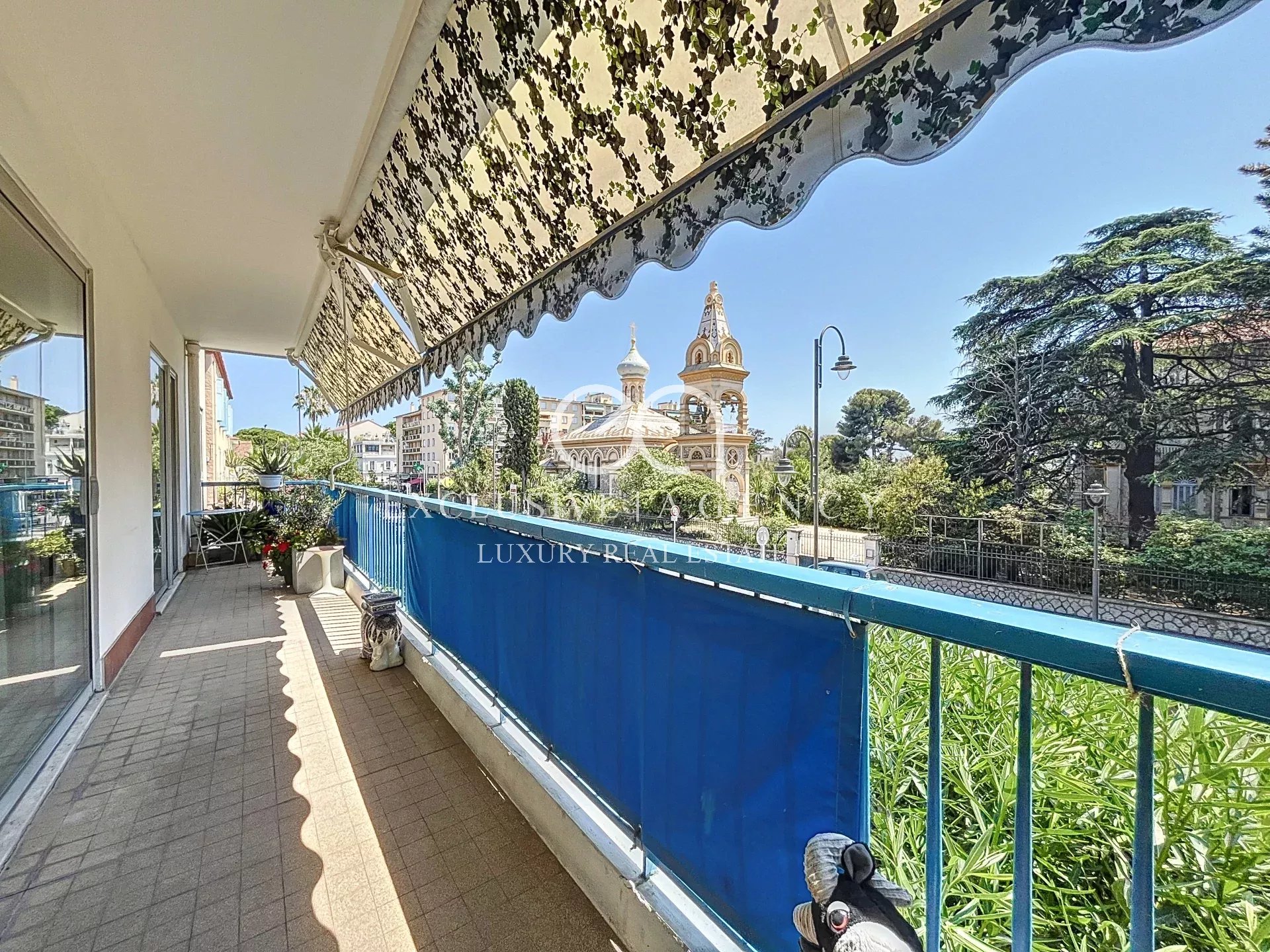 Cannes apartment 4 rooms 89m² terrace 25m²