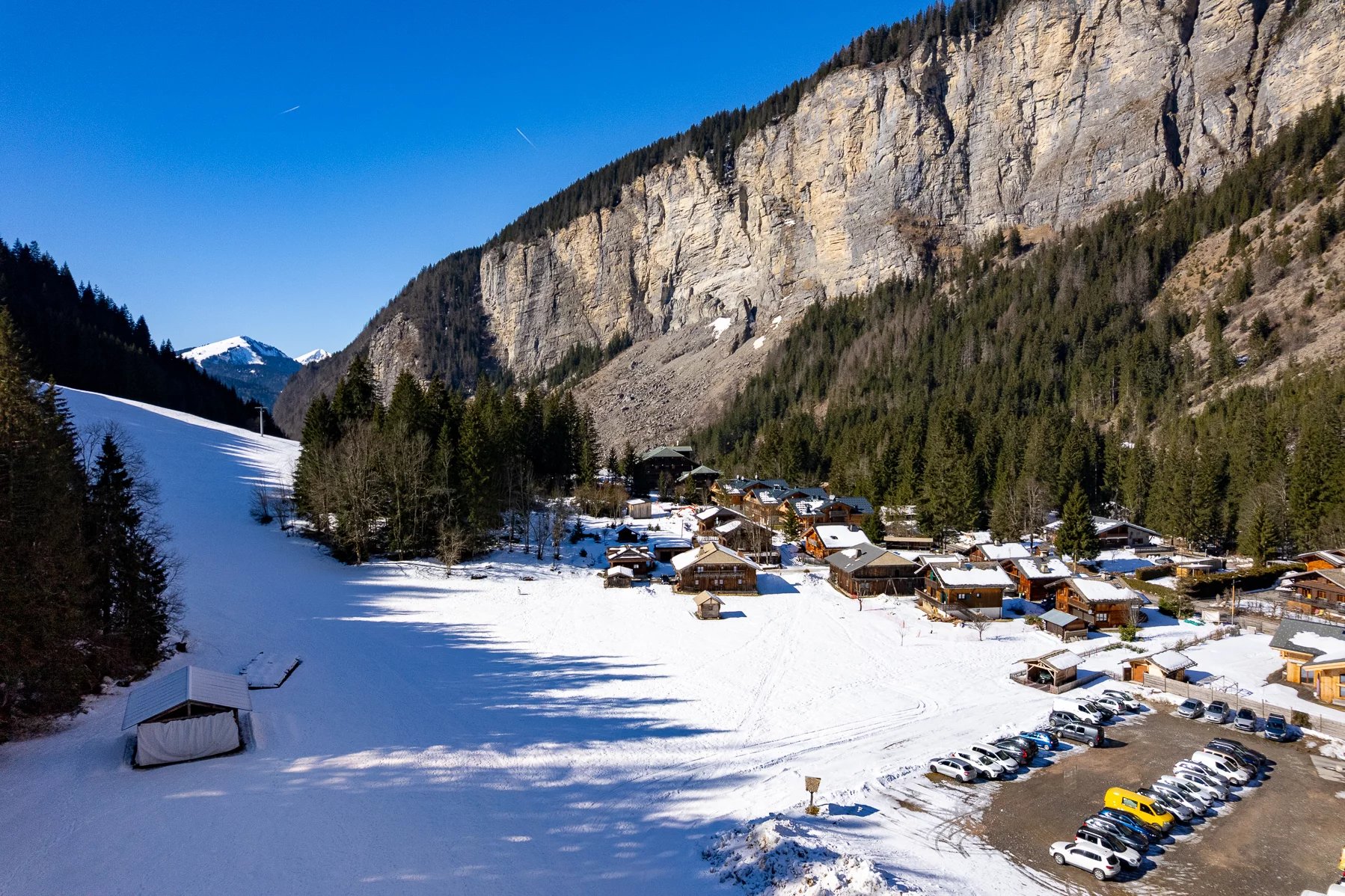 Photo of MORZINE - A new-build, 5-bedroom chalet right by the Avoriaz lift in Morzine