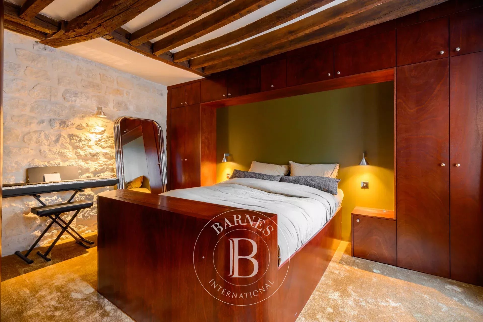 Daire Paris 4ème - picture 17