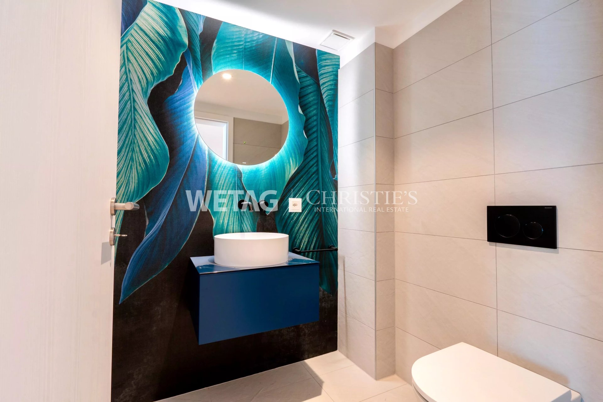 4 Bedroom Villa/Townhouse's Image 3