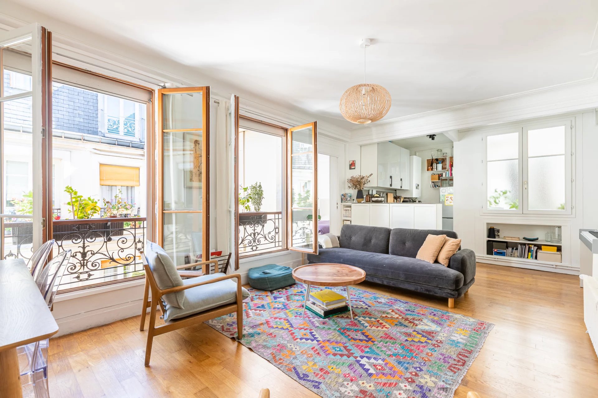Appartement baigné de lumière au calme !