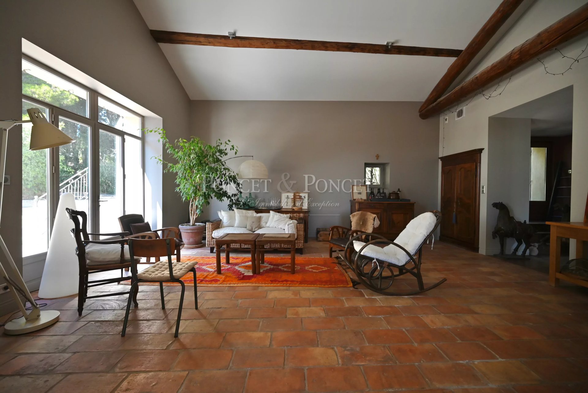 10 Bedroom Villa/Townhouse's Image 9