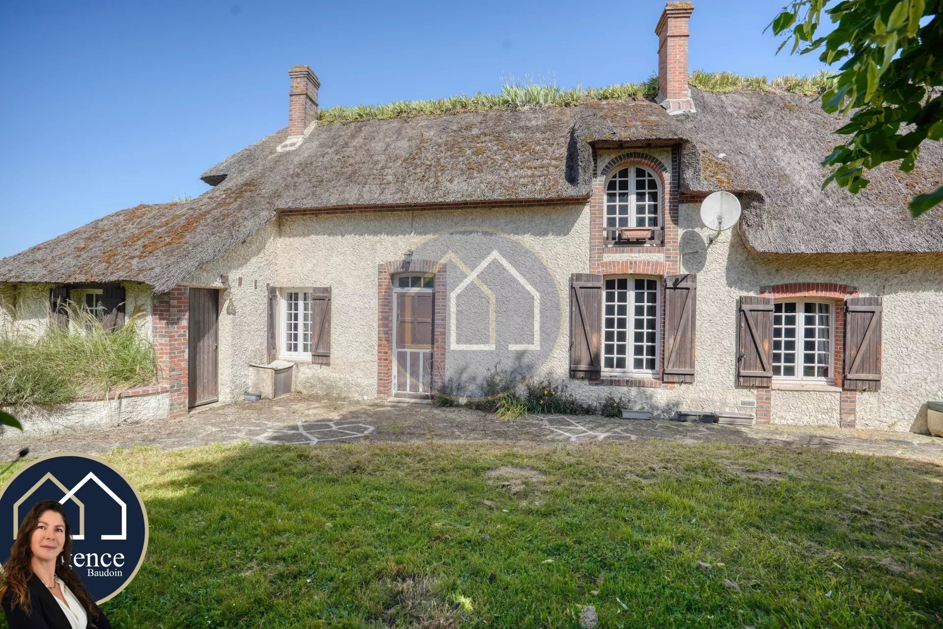 AUTHENTIQUE CHAUMIÈRE DE CHARME, 265 m², 5 CHAMBRES, GARAGE, SANS AUCUN VIS-A-VIS !