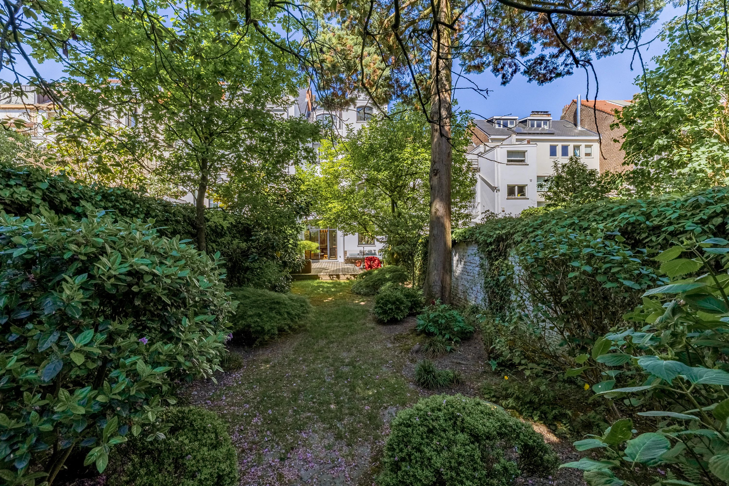 Place Brugmann- Maison dexception rénovée avec goût