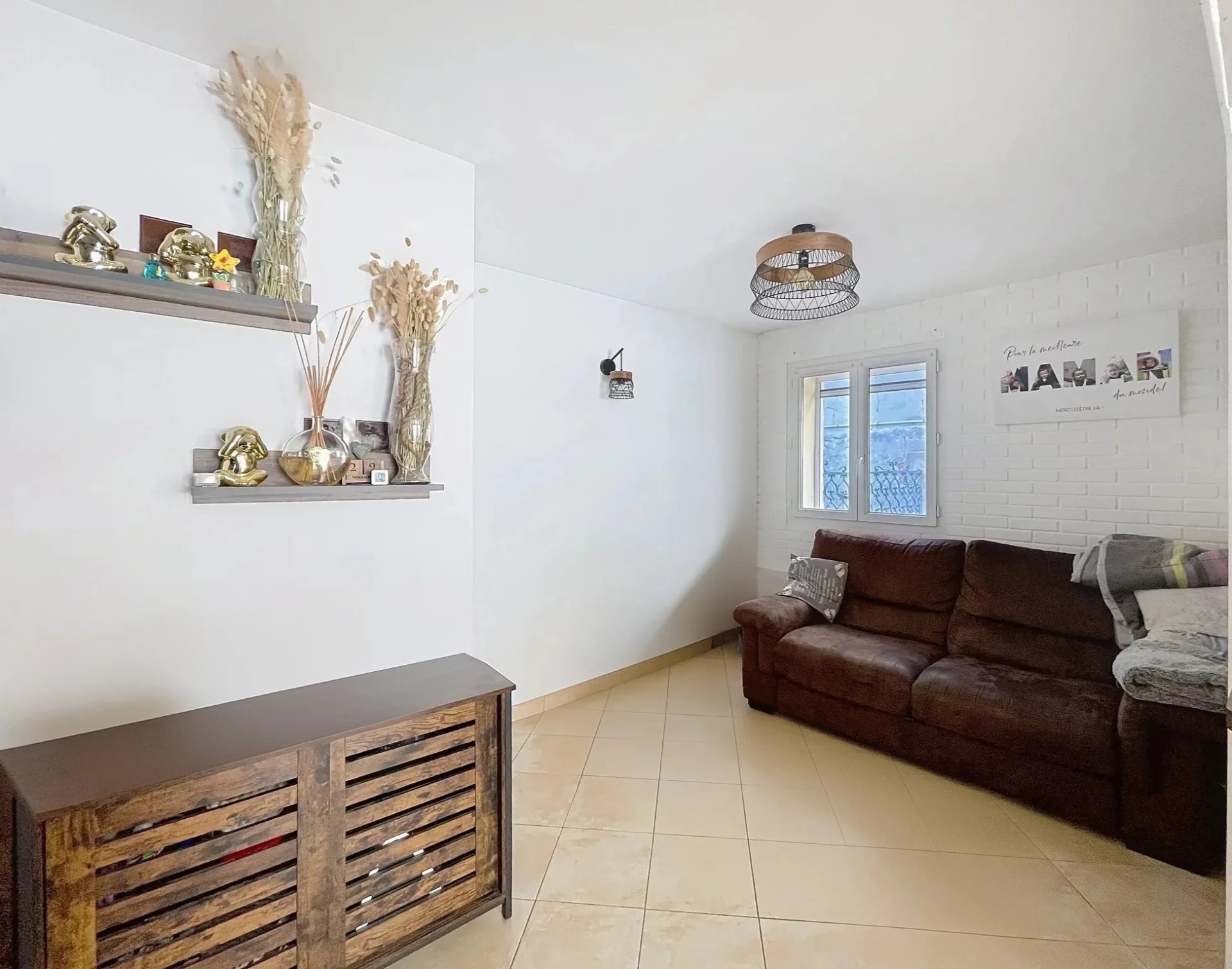 Charming Townhouse with Garden, Ideal for Remote Work in Seillons Source d'Argens