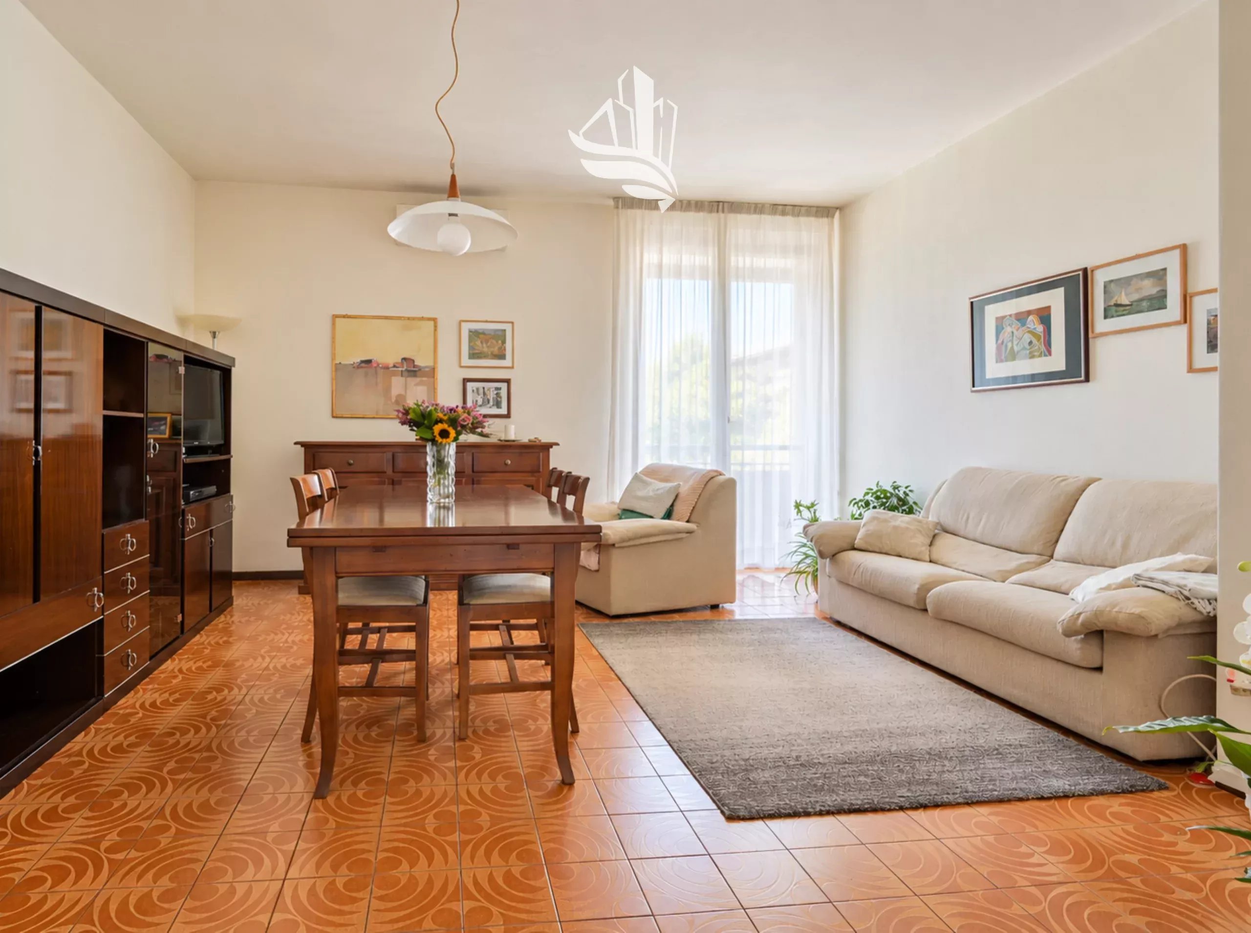 Großzügige 5-Zimmerwohnung mit Keller in Bozen