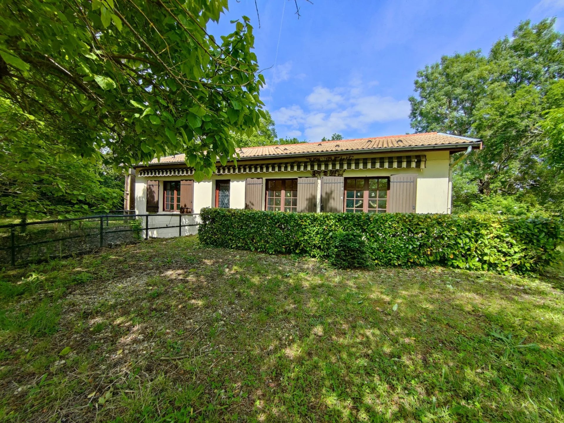 La Brède house of 87 m² on 1353 m² of land