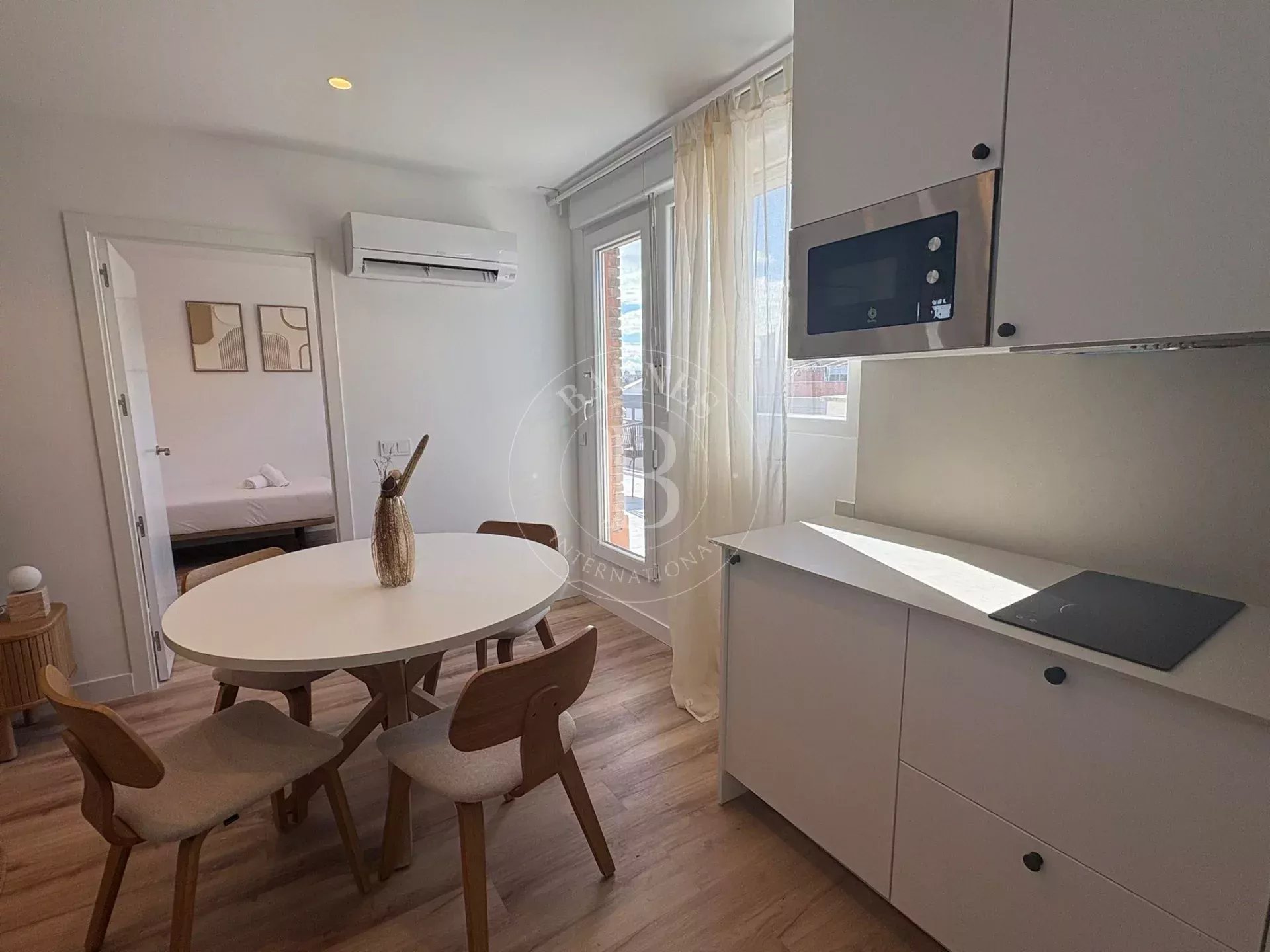 Penthouse Madrid - picture 12