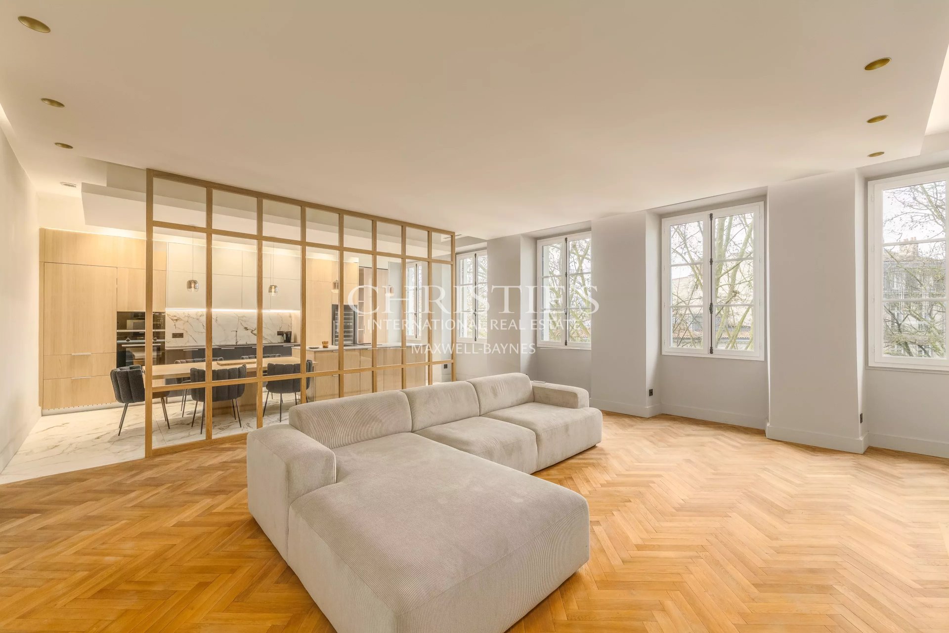 2 Bedroom Apartment/Flat's Image 4