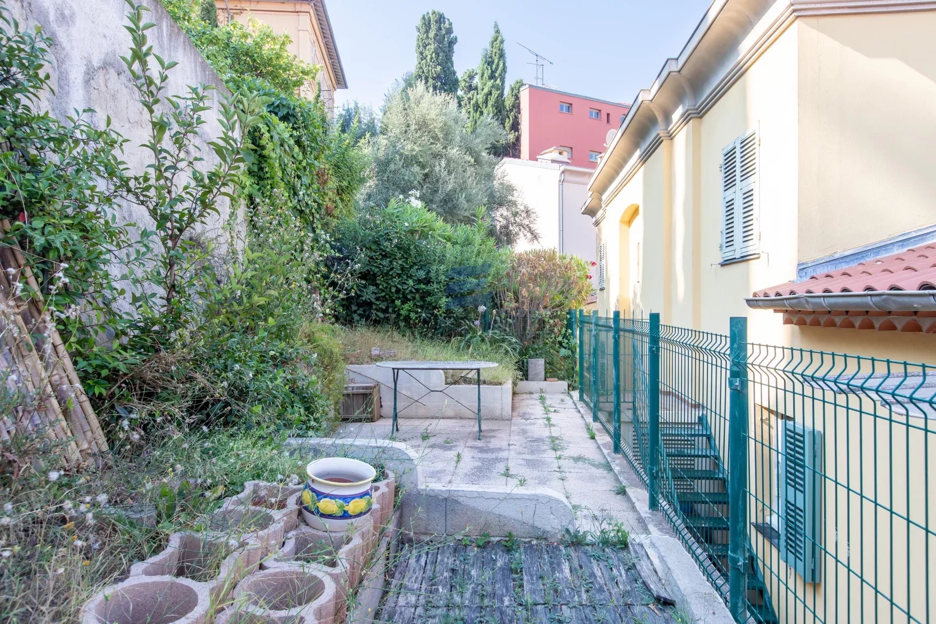 Vieux Nice 3P avec jardin possibilité garage