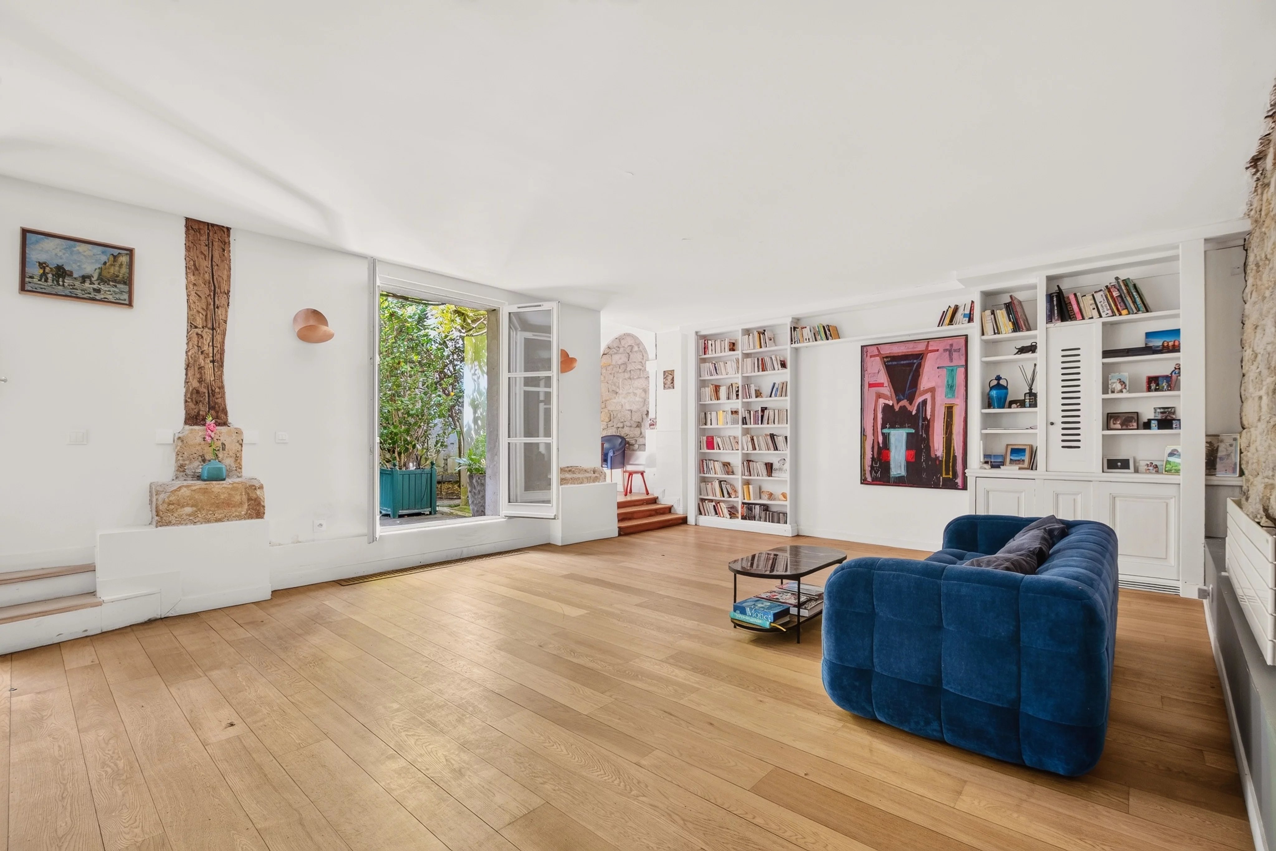 Place des Vosges – Rare triplex with private garden of 100 m²