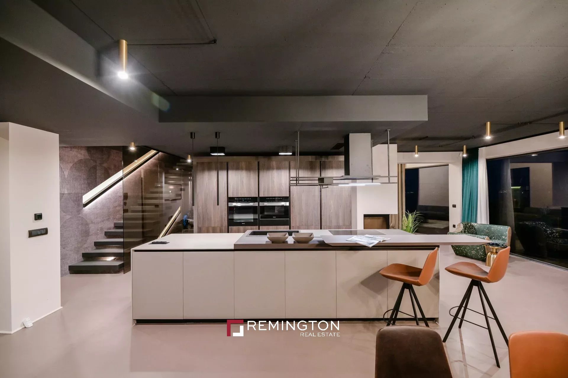5 Bedroom Villa/Townhouse's Image 8
