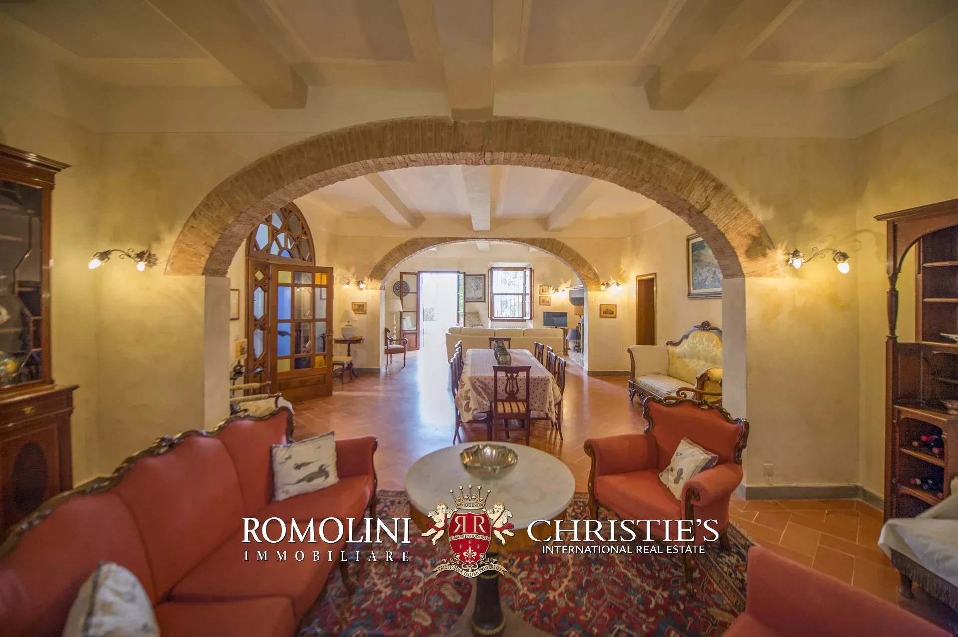 17 Bedroom Vineyard's Image 62