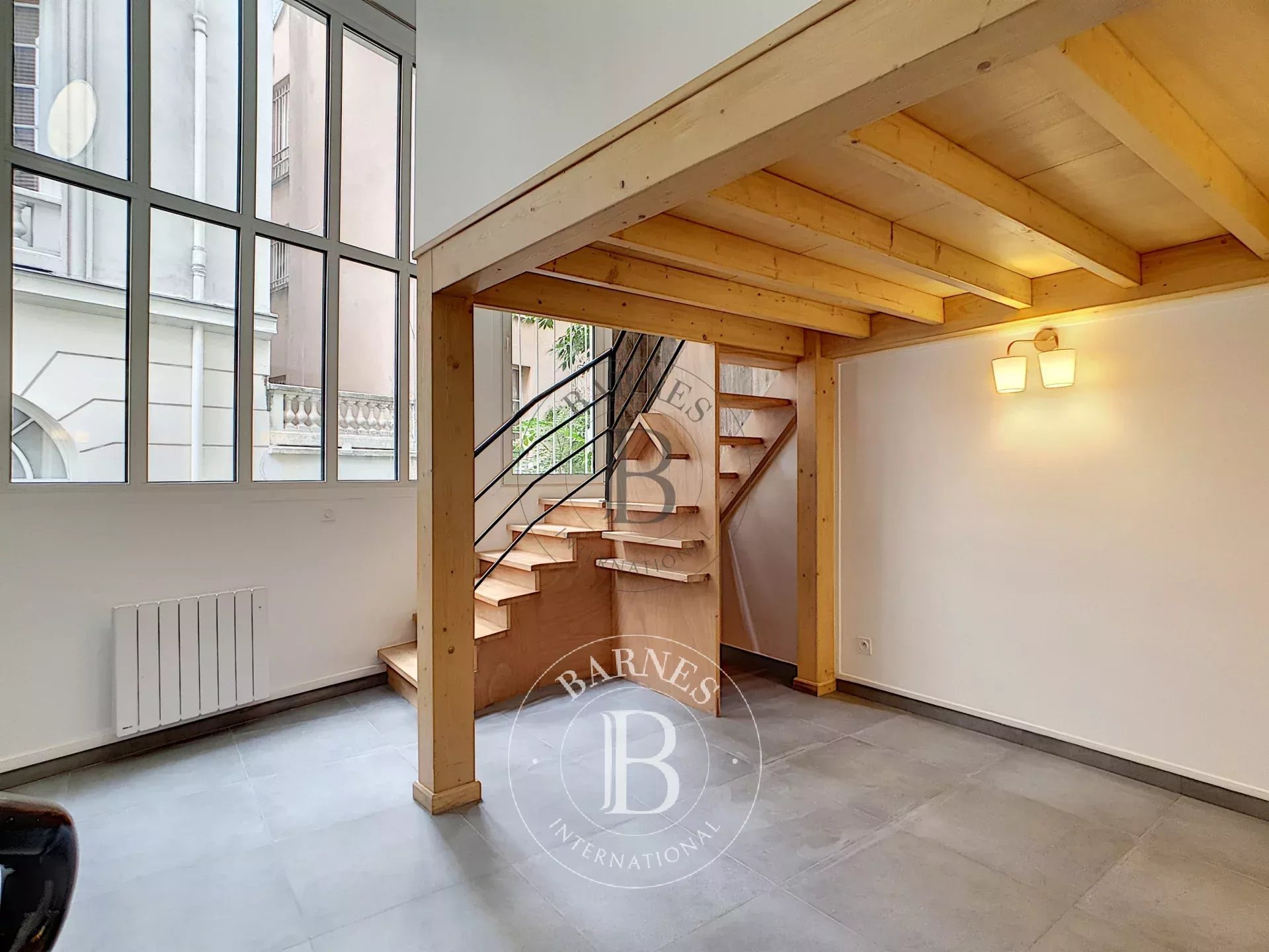 Daire Paris 8ème - picture 5