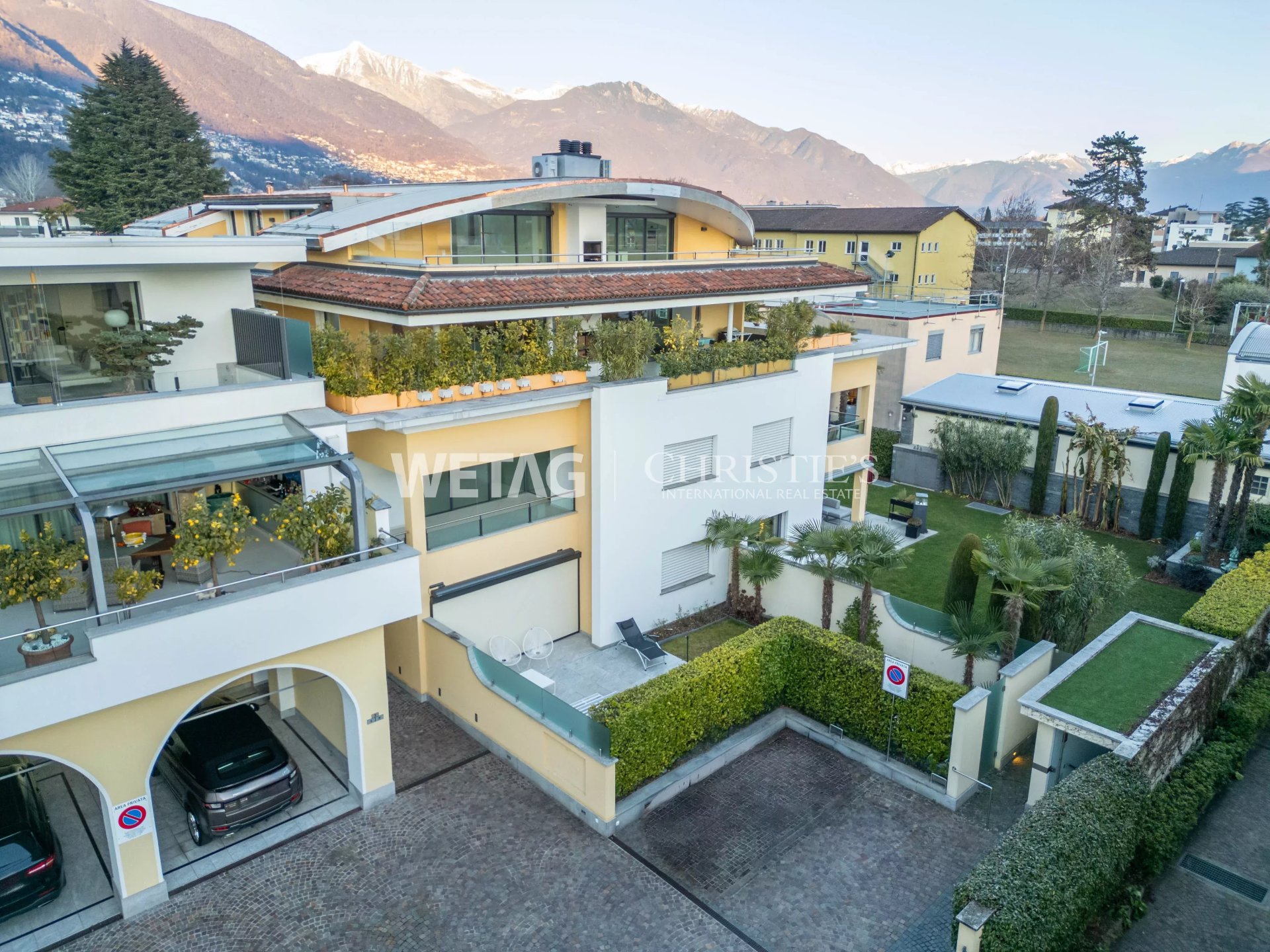 4 Bedroom Apartment/Flat's Image 7