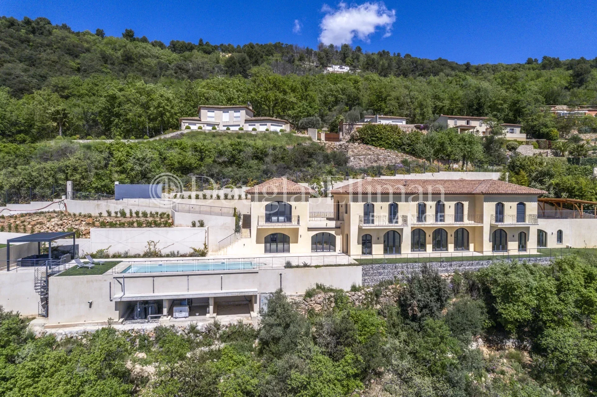 CABRIS : Exceptionnelle villa neuve avec vue mer panoramique - Image nᵒ2